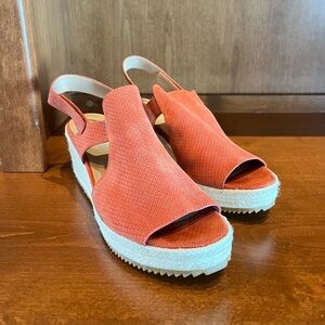 Eileen Fisher Wilda Slingback Espadrille Platform Wedge Sandal: Chili, size 10